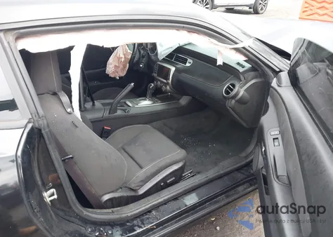 2014 Chevrolet Camaro 1Lt z USA, uszkodzony, nr VIN 2G1FB1E33E9304636